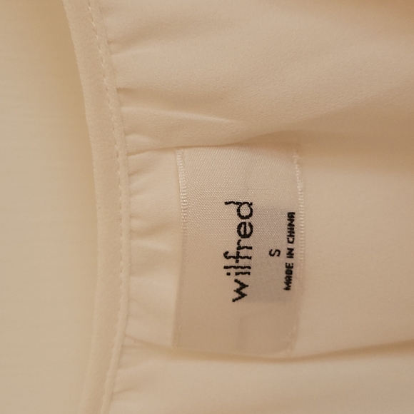 Aritzia Wilfred Camisole - Picture 4 of 4